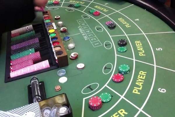 Hack Baccarat là gì ? Có nên sử dụng chiêu trò hack trong Baccarat không?